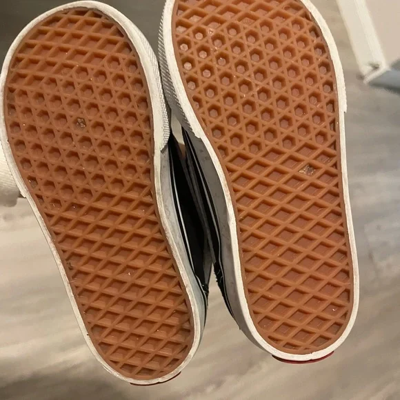 Vans Black Old Skool Velcro Toddler Sneakers 6.5 - Picture 4 of 10